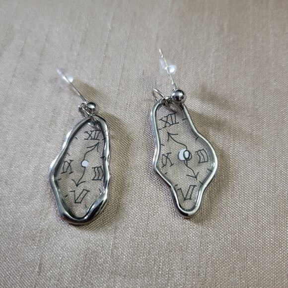Unique Surreal Melting Clock Silver Tone Earrings - Picture 2 of 3